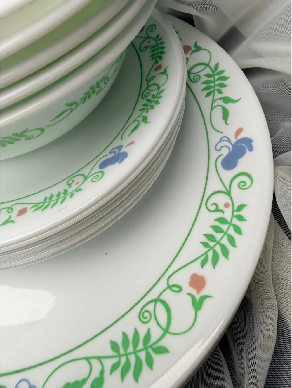 Corelle Sweet Blossoms 24 Pc Dinnerware Set